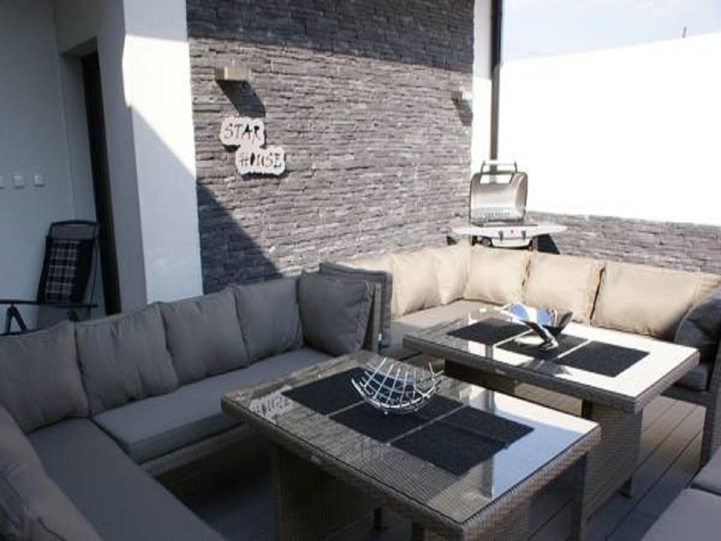 Villa Star House Hevlín Zewnętrze zdjęcie